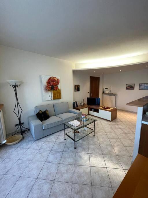 Ferienwohnung Casa Carlino Santo Stefano Belbo Exterior foto